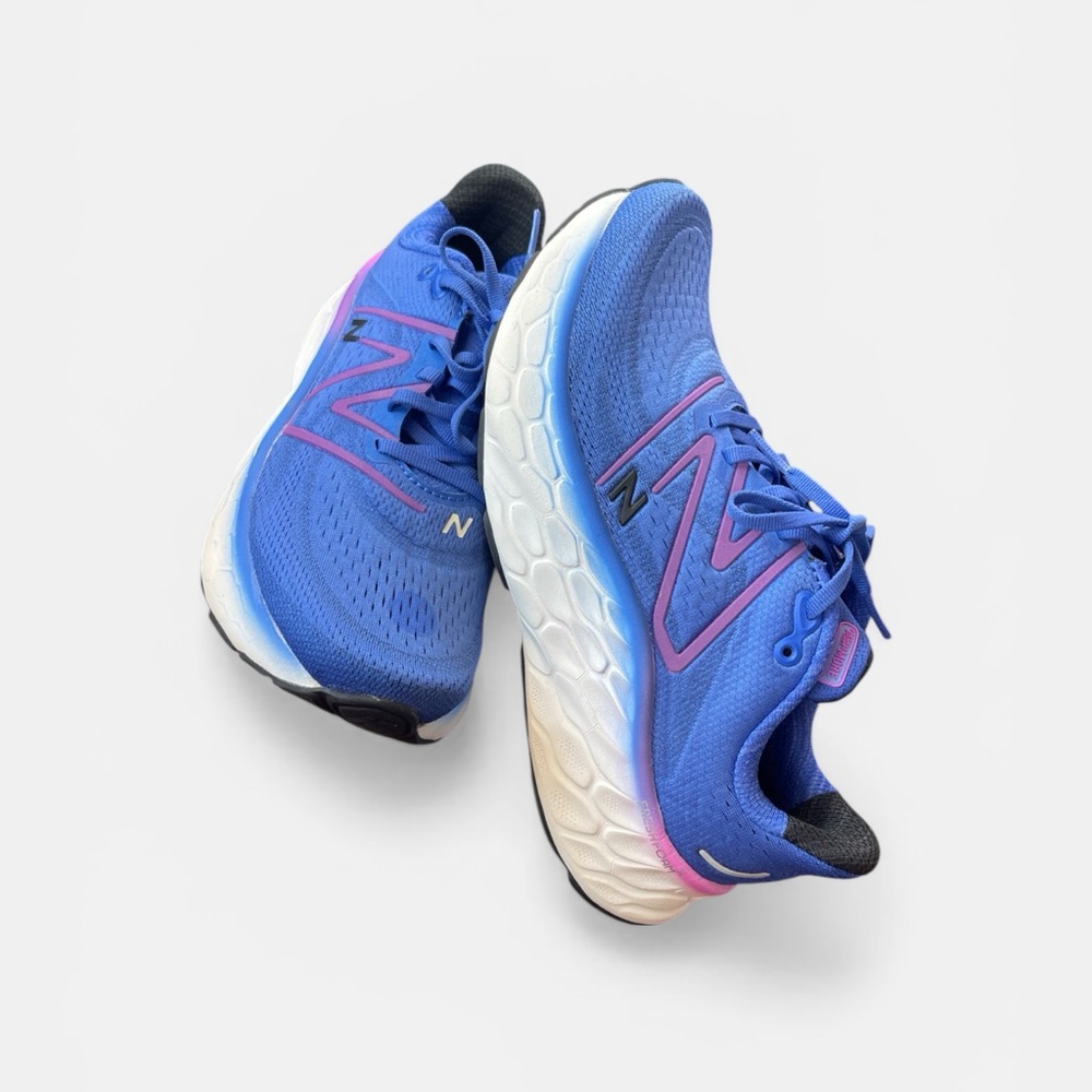 New Balance Women's Blue Running Sneakers with Pink Trim